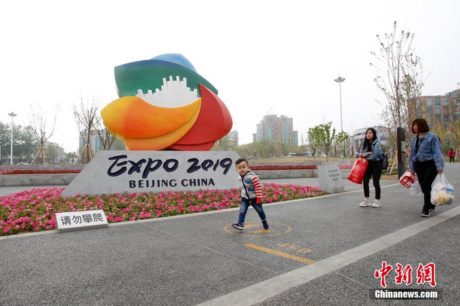 芜湖大学城门口怎么找大学生(五寨县),芜湖大学城学生九游会ag老哥俱乐部入口的联系方式
