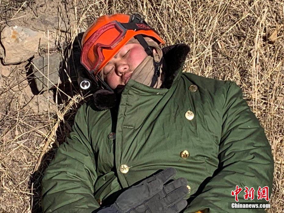 大街上贴的服务(常宁市),大街上贴广告违法吗