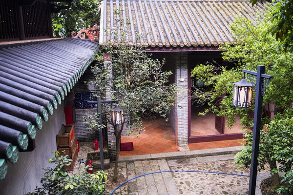 兰州火车站附近哪里有小(红河县),兰州火车站附近的小道
