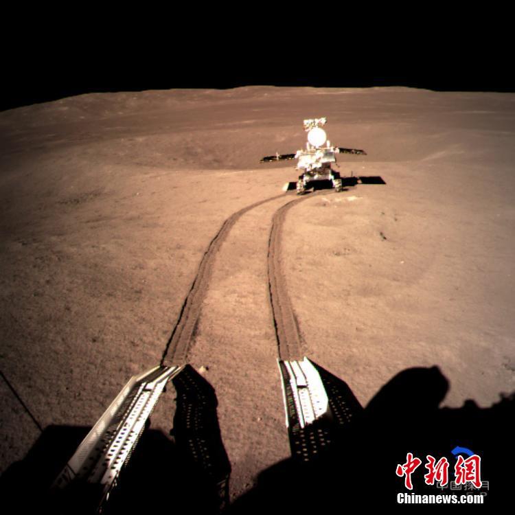 绵阳人民医院后面的巷子(龙川县),绵阳人民医院门诊电话号码